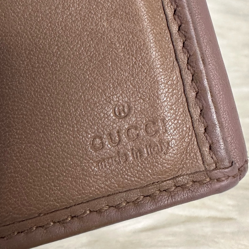 GUCCI heart plate long wallet - Picture 9 of 14